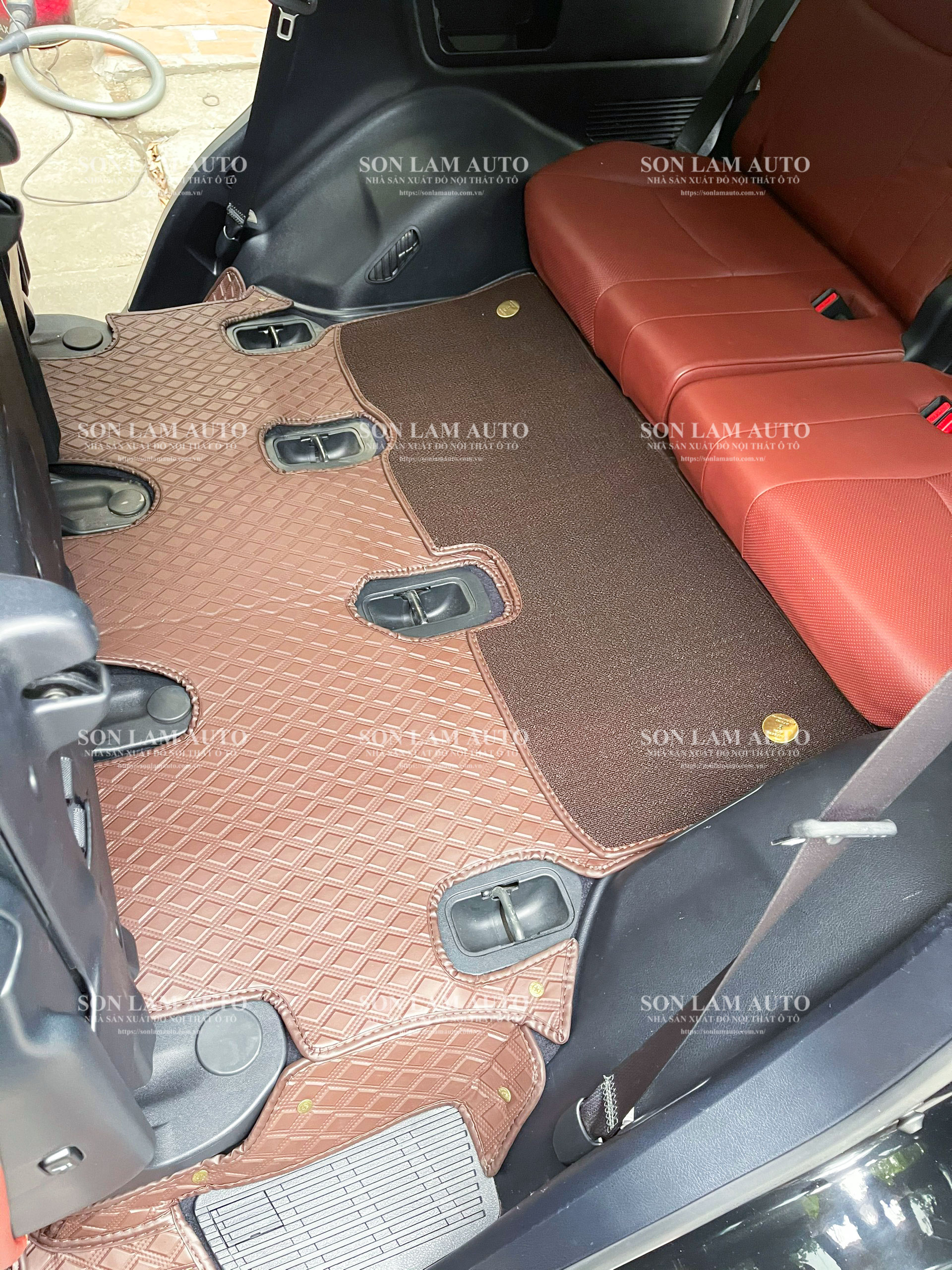 Thảm lót sàn ô tô Lexus LX570