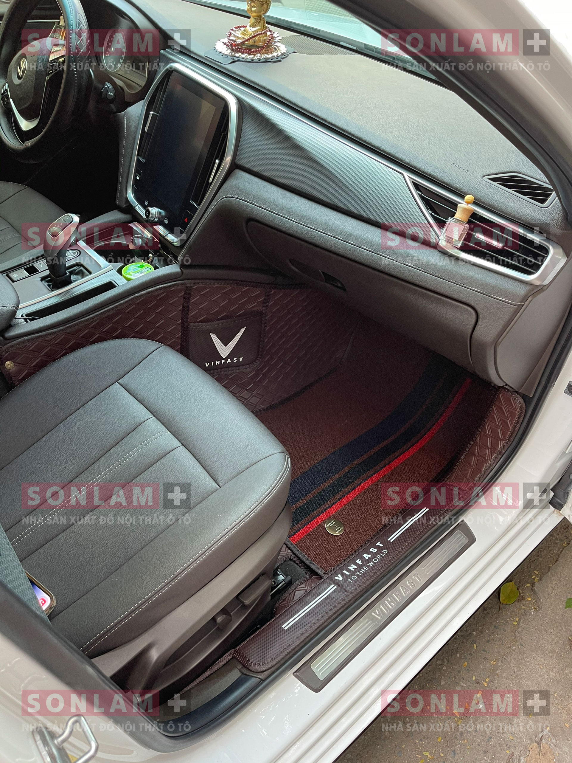 Thảm lót sàn ô tô Vinfast Lux A2.0